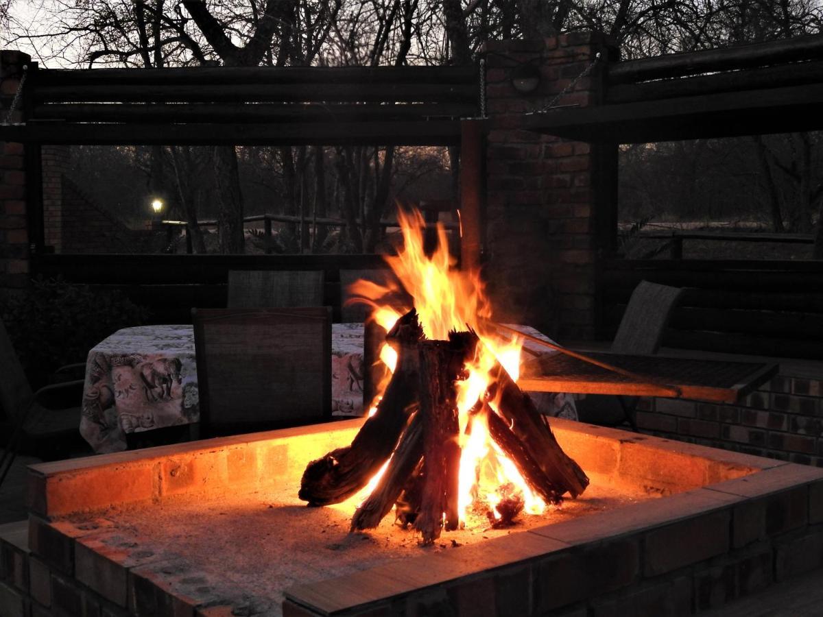 Ubuntu Bed And Breakfast Marloth Park Exterior photo